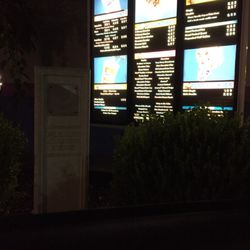 Baskin-Robbins Ice Cream & Frozen Yogurt - Been waiting to order for 5 mins. No one has yet to say anything. What a shame.