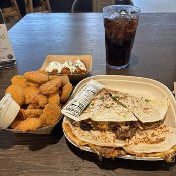Platt Daddy BBQ - BBQ Quesadilla and fried pickles - Barbeque Near Me - Quincy, Illinois