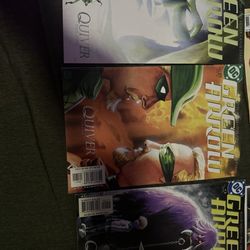 M & J Video Games & Collectibles - Green arrow comics