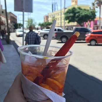 Juarez Walking Tour - Delicious mango - Walking Tours Near Me