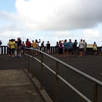 Nu'uanu Pali State Wayside - Walkway is accessible - Parks Near Me