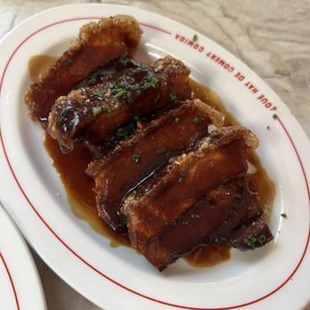 Madre Taberna Moderna - Crispy pork belly - Tapas Bars Near Me - Barcelona, B