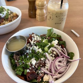 Rosemary's Farm To Fork Cafe - Burger bowl - Cafes Near Me - Dixon, California Rosemary's Farm To Fork Cafe - Burger bowl - Cafes Near Me - Dixon, California