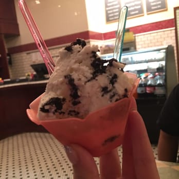 Metro Pizza - Cookies and cream! - Pizza Near Me - Henderson, Nevada