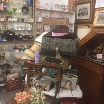 Uncle Tom's Antique Mall - Antiques Near Me - Owatonna, Minnesota Uncle Tom's Antique Mall - Antiques Near Me - Owatonna, Minnesota
