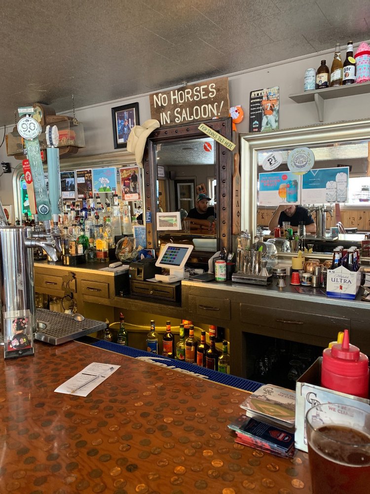 The Parshall Inn, Parshall Roadtrippers