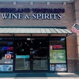 Highland Vineyards front of store Highland Vineyards front of store