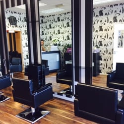 Glamour Style - Hairdressers at Glamour Style Mulhuddart