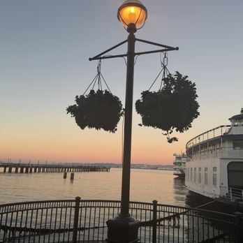 Alora - Bay view just outside restaurant - Mediterranean Near Me - San Francisco, California