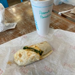 Fast service, taste good and fairly priced.
