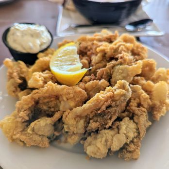 Seaport Grille - Ipswich Clams - Seafood Near Me - Gloucester, Massachusetts