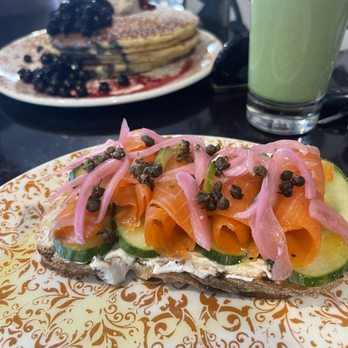 The Great Commoner - Salmon toast - Breakfast & Brunch Near Me - Dearborn, Michigan The Great Commoner - Salmon toast - Breakfast & Brunch Near Me - Dearborn, Michigan