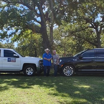 Vineyard Hopping Tx - Vineyardhoppingtx.com - Wine Tours Near Me