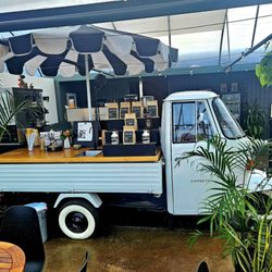 Hoen's Garden Center & Landscaping