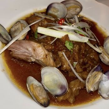 Bistrot Ha - Pork Shank & Manila Clam 'Bun Bo Hue'. $45. Comes with rice. Very tasty pork. A bit of grit in the clams. Decent - French Near Me - New York, New York Bistrot Ha - Pork Shank & Manila Clam 'Bun Bo Hue'. $45. Comes with rice. Very tasty pork. A bit of grit in the clams. Decent - French Near Me - New York, New York
