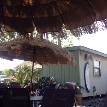 Castaway's Tropical Daiquiris - Beachy feeling out back!! - Bars Near Me - Slidell, Louisiana