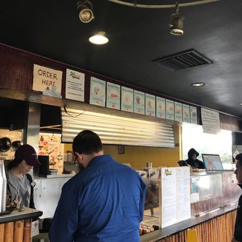 Roxy's Island Grill - Hawaiian Near Me - Beaverton, Oregon