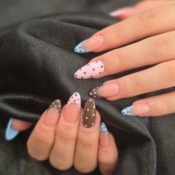 Blooming Nails and Spa