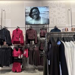 Lululemon Athletica