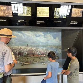 Castle Clinton - Park Ranger had a junior ranger program - Landmarks & Historical Buildings Near Me Castle Clinton - Park Ranger had a junior ranger program - Landmarks & Historical Buildings Near Me