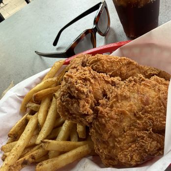 Chicken Guy! Dallas - Juice Bars & Smoothies Near Me - Dallas, Texas