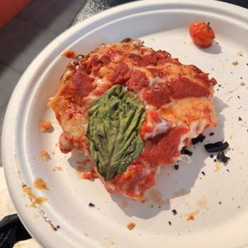 Unregular Pizza - Vegan Margherita Pizza - Pizza Near Me - New York, New York Unregular Pizza - Vegan Margherita Pizza - Pizza Near Me - New York, New York