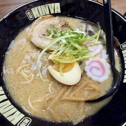 Tonkotsu Ramen w/ Pork