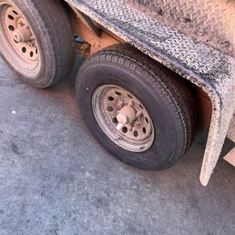 New trailer tires! New trailer tires!