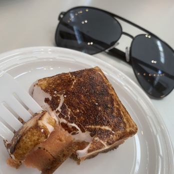 S'mores Amore - Passion Fruit - Desserts Near Me - Norfolk, Virginia S'mores Amore - Passion Fruit - Desserts Near Me - Norfolk, Virginia
