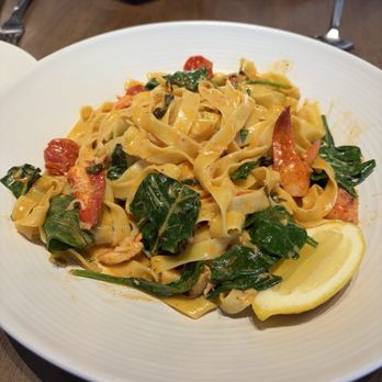 Olivia - Lobster and lemon fettuccine - Pizza Near Me - St. Petersburg, Florida Olivia - Lobster and lemon fettuccine - Pizza Near Me - St. Petersburg, Florida