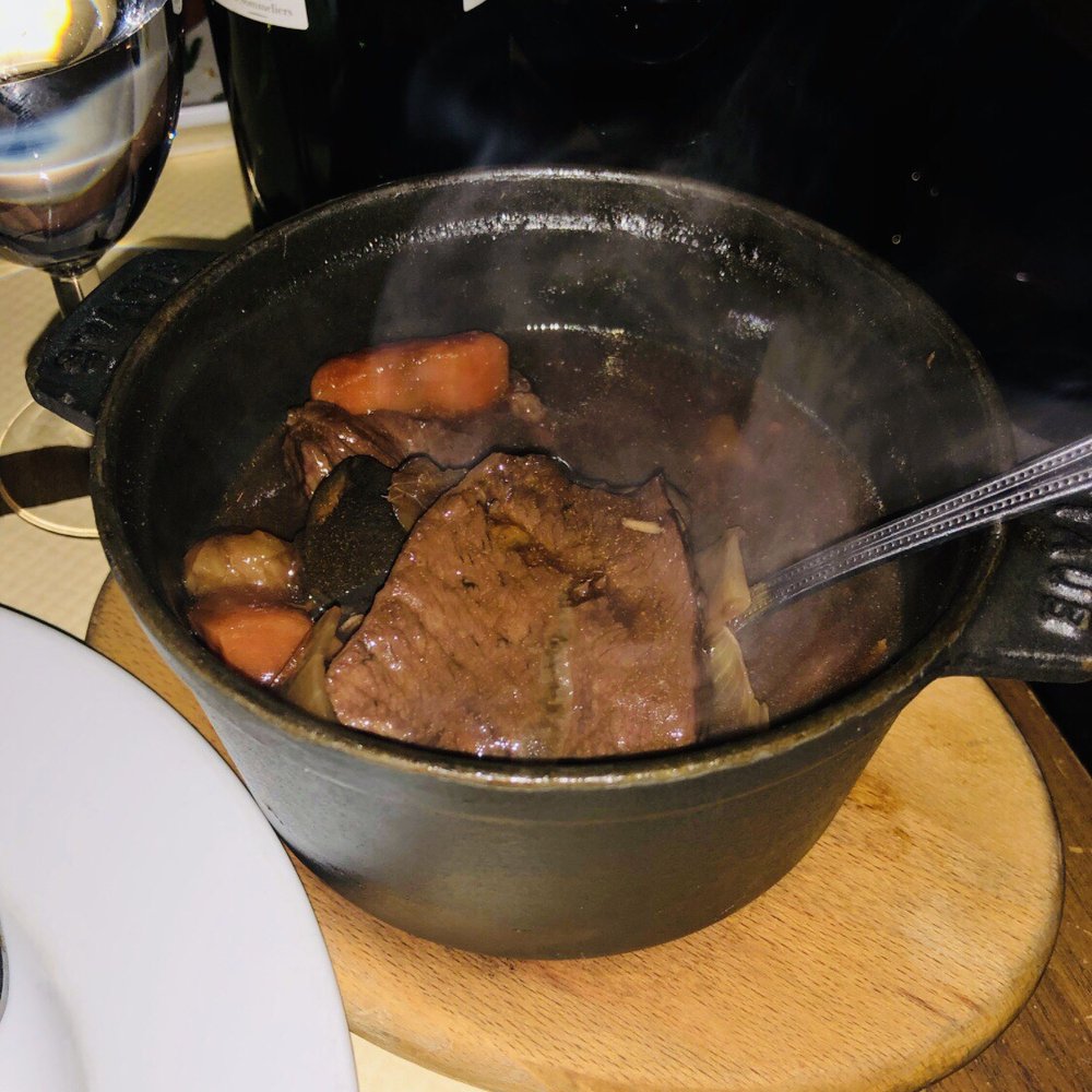 La Cave Gourmande - Beef Bourguignon - Bistros Near Me - Paris, 75 La Cave Gourmande - Beef Bourguignon - Bistros Near Me - Paris, 75