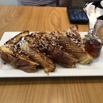 Lucy's Cafe - Honey pecan French toast - Vegetarian Near Me - Chicago, Illinois