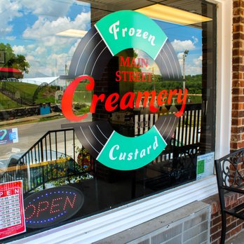 Riverview Cafe - a bench in front of the store - Ice Cream & Frozen Yogurt Near Me - Brandenburg, Kentucky Riverview Cafe - a bench in front of the store - Ice Cream & Frozen Yogurt Near Me - Brandenburg, Kentucky