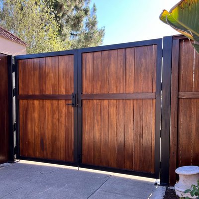 South American Eucalyptus Fence & Gate - South American Eucalyptus Fence & Gate Orange County 2022 South American Eucalyptus Fence & Gate - South American Eucalyptus Fence & Gate Orange County 2022