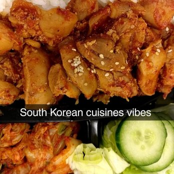 Yellow Vendor - Korean Near Me