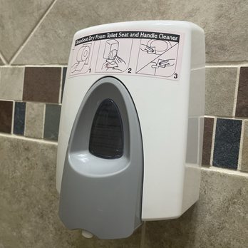 Buc-ee's - Gas Stations Near Me - Hillsboro, Texas