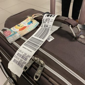 Aeroporto de Lisboa - Damaged luggage upon arriving - Airports Near Me - Lisbon, 11 Aeroporto de Lisboa - Damaged luggage upon arriving - Airports Near Me - Lisbon, 11