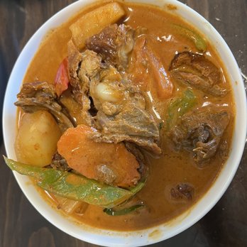 Fortune House Restaurant - Duck Curry...so good but it does have bones. - Thai Near Me - Lake Balboa, California Fortune House Restaurant - Duck Curry...so good but it does have bones. - Thai Near Me - Lake Balboa, California
