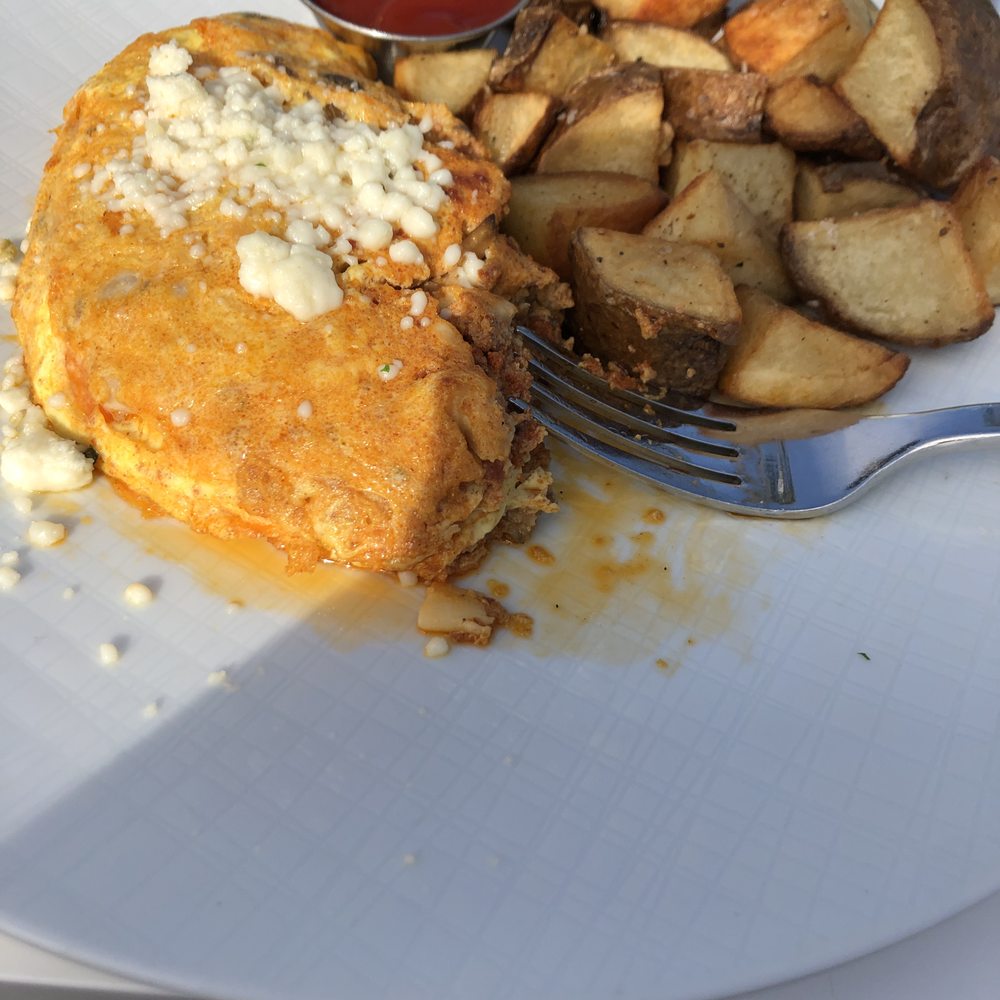 ALBACA - Chorizo omelet - New American Near Me - Coronado, California