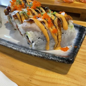 Ju Hachi - Hot Mama Roll - Sushi Bars Near Me - Sacramento, California