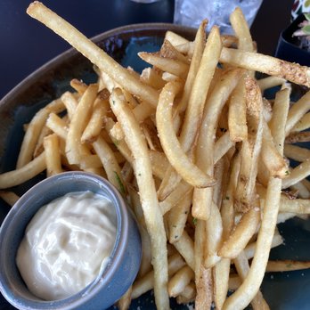 Flora Rooftop Bar - Flora Fries - Lounges Near Me - El Segundo, California Flora Rooftop Bar - Flora Fries - Lounges Near Me - El Segundo, California