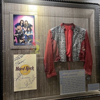 Hard Rock Cafe - Burgers Near Me - Los Angeles, California Hard Rock Cafe - Burgers Near Me - Los Angeles, California