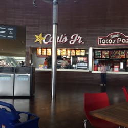 Carl's Jr - Fachada