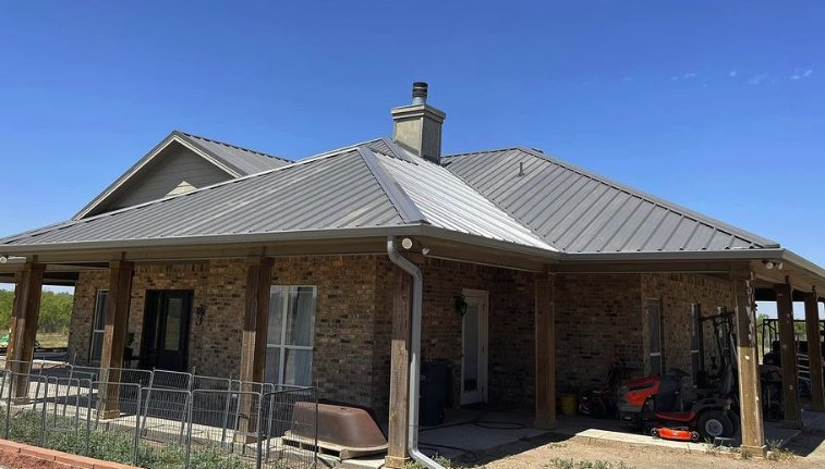 Slide of Rosillo Brothers Roofing
