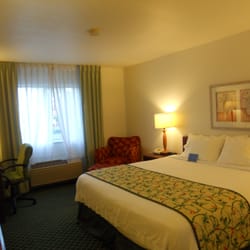 Fairfield Inn by Marriott Visalia Sequoia