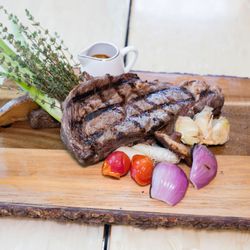 Steak + Smoke