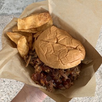 American Flavors - Pulled pork sandwich - Hot Dogs Near Me - San Diego, California American Flavors - Pulled pork sandwich - Hot Dogs Near Me - San Diego, California