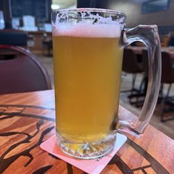 Reeds Place Steak & Chop-shop - Tall beer
