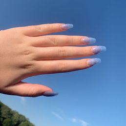 Dip manicure with nail tips