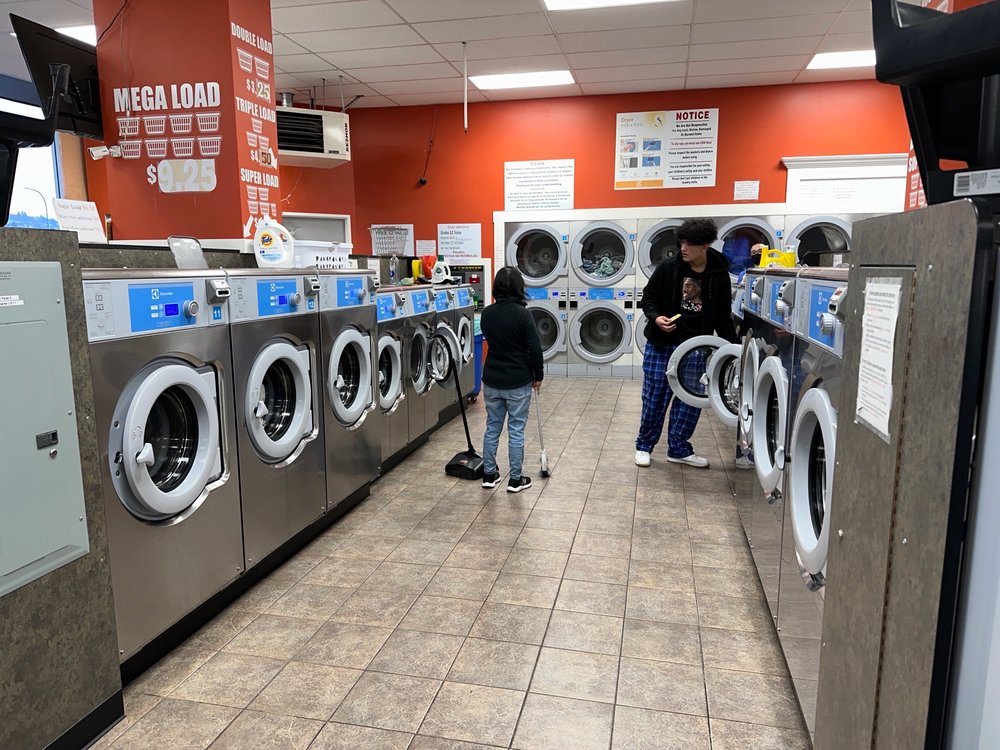 RENTON LAUNDRY 18 Photos & 33 Reviews 257 Rainier Ave N, Renton